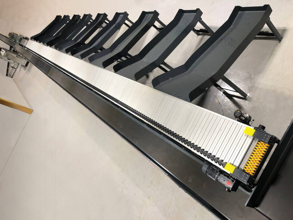 Axiom GB Ltd is the only UK designer & manufacturer of sortation systems. A Sliding Shoe Sorter is one of the most universal methods of high-speed and accurate package sortation. Let’s talk…. We’d love to help you solve your materials handling challenges. www.axiomgb.com sales@axiomgb.com +44(0)1827 61212